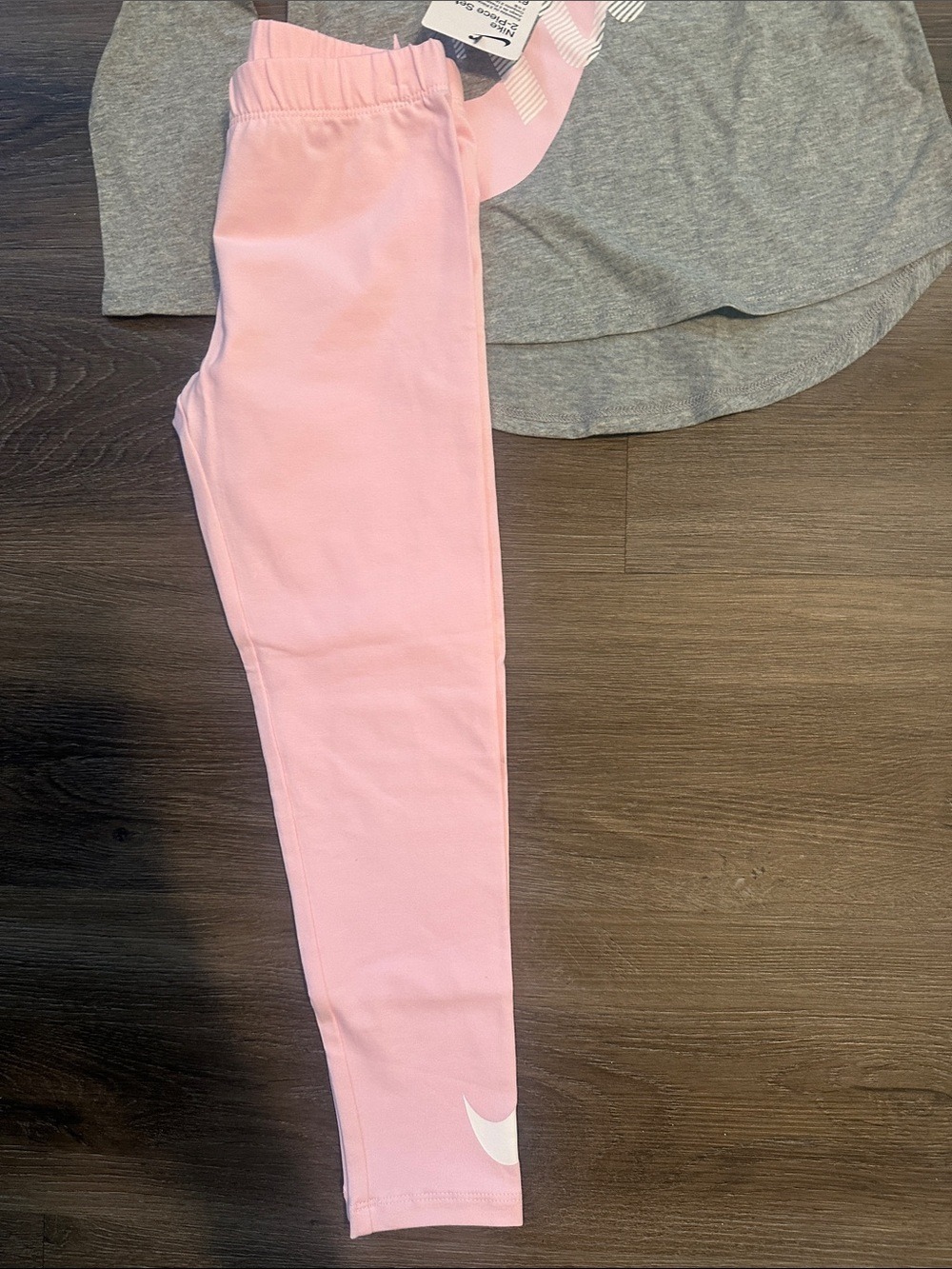 Nike Girls Top with Leggings Set 6X - Picture 2 of 4